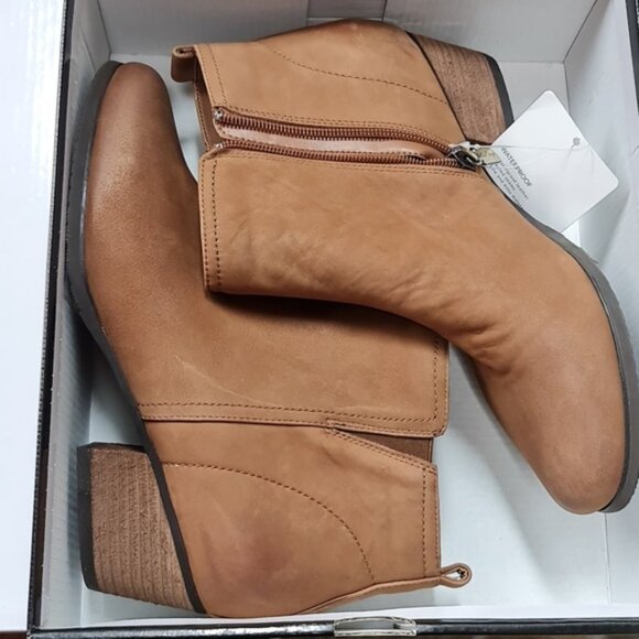 Aqua College Womens Isla Closed Toe Ankle Fashion Boots - Picture 5 of 5